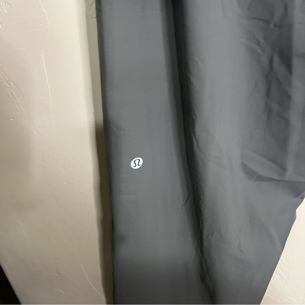 Lululemon Cutback Luxtreme Straight Leg Gray Nylon Blend Activewear Pants‎ - Picture 11 of 11